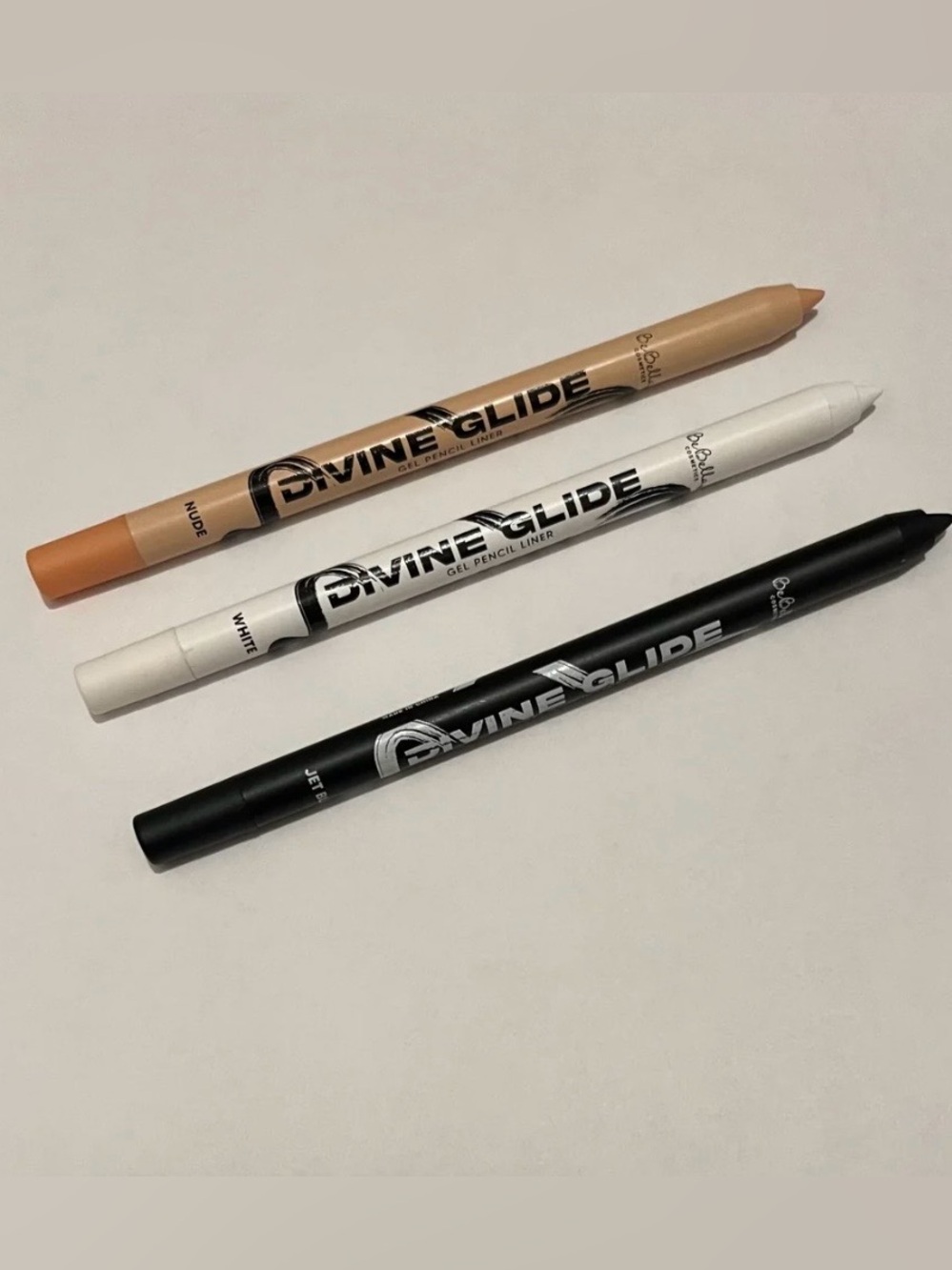 BEBELLA COSMETICS DIVINE GLIDE GEL EYELINER PENCIL - BRAND NEW SEALED!
